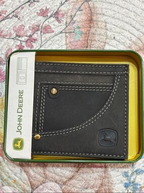 John Deere Black Leather Card & Coin Holder with White Stitching
